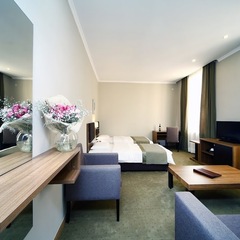 Отель Tskaltubo Plaza, Тбилиси