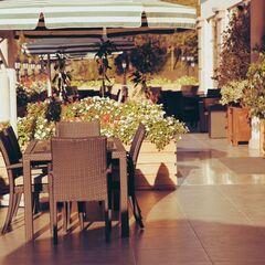 Отель Tskaltubo Plaza, Тбилиси