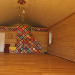 Дом Изумрудный город, Свердловская область