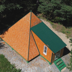 Дом Изумрудный город, Свердловская область