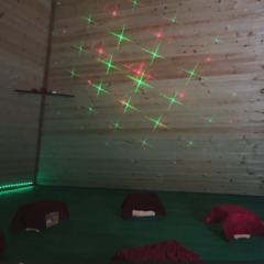 Дом Изумрудный город, Свердловская область