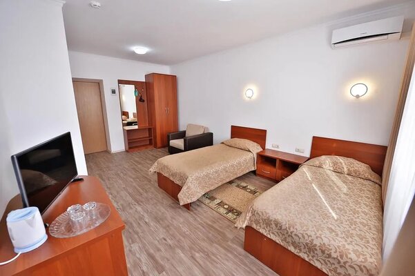 Полулюкс 2-местный 1-комнатный