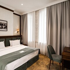 Отель Midway Baku Hotel, Баку