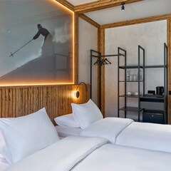 Отель СредиГор, Алтайский край