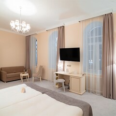 Отель Русские Сезоны Село Вятское 5*, Ярославская область