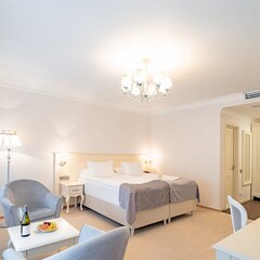 Отель Русские Сезоны Село Вятское 5*, Ярославская область