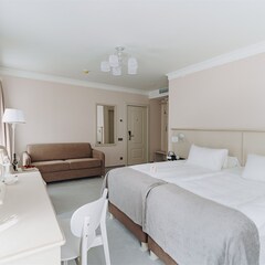 Отель Русские Сезоны Село Вятское 4*, Ярославская область