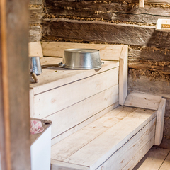 Туристический комплекс Мариинские избы, Свердловская область