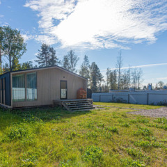 Гостевой дом Хижины СНТ Северная жемчужина, Ленинградская область