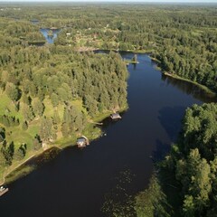 Дом Наедине — дома на воде, Ленинградская область