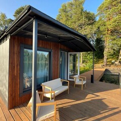 Дом Наедине — дома на воде, Ленинградская область