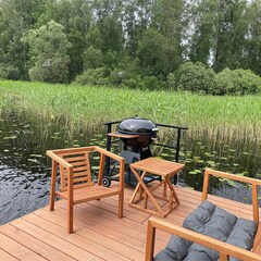 Дом Наедине — дома на воде, Ленинградская область