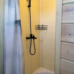 Дом Наедине — дома на воде, Ленинградская область