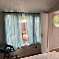 Дом Наедине — дома на воде, Ленинградская область