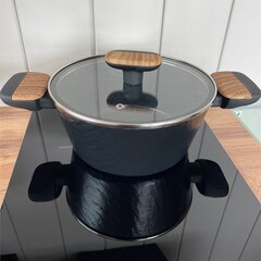 Дом Наедине — дома на воде, Ленинградская область