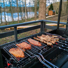 Эко-комплекс Избушки на опушке, Ленинградская область