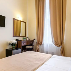 Гостевой дом SOLO на набережной реки Мойки 82, Ленинградская область