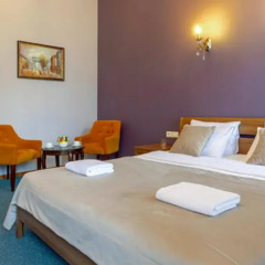 Гостевой дом SOLO на набережной реки Мойки 82, Ленинградская область