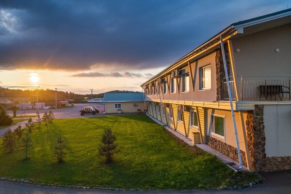 Черные камни — фото 3