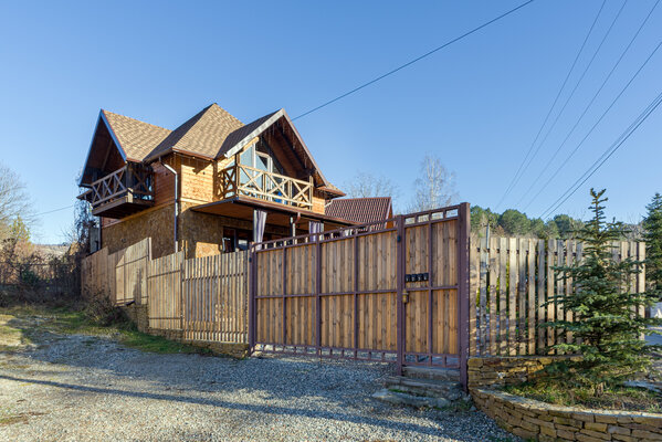У Скалы — фото 1