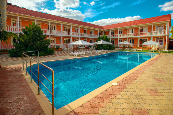 Red House — фото 2