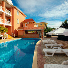 Гостевой дом Red House, Крым