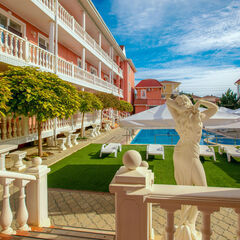 Гостевой дом Red House, Крым