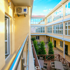 Гостевой дом Red House, Крым