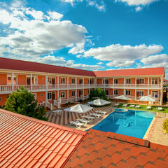 Гостевой дом Red House, Крым