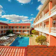 Гостевой дом Red House, Крым