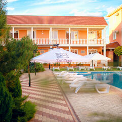 Гостевой дом Red House, Крым