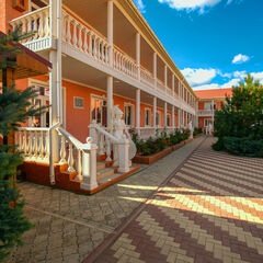 Гостевой дом Red House, Крым