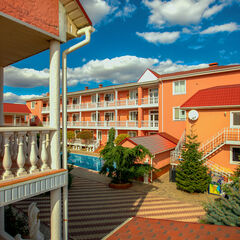 Гостевой дом Red House, Крым