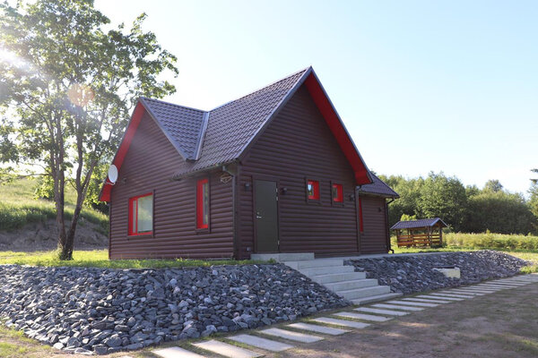 на берегу реки — фото 1