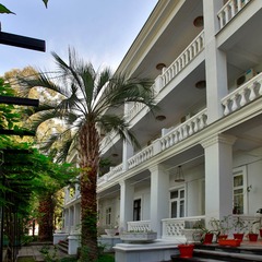 Дом отдыха Мидель Гагра, Гагра