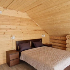 Дом Желтый, Московская область