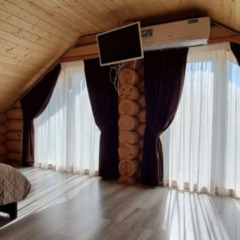 Дом Желтый, Московская область