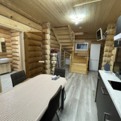 Дом Желтый, Московская область