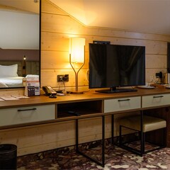 Отель Космос Коллекшн Изумрудный Лес, Московская область