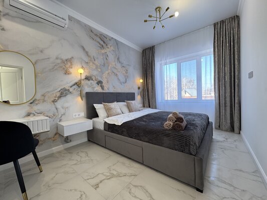 Лев дом РентПлаза — фото 1