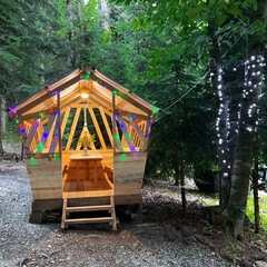 База отдыха Архыз у Зухры , Республика Карачаево-Черкесия 