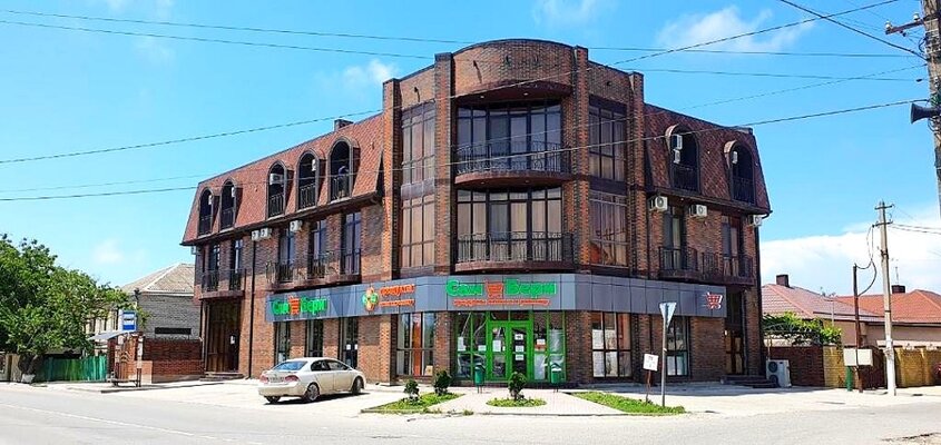 Лион Кастл — фото 2