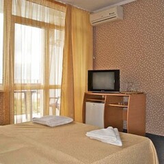 База отдыха Happy Hotel, Ялта, Крым