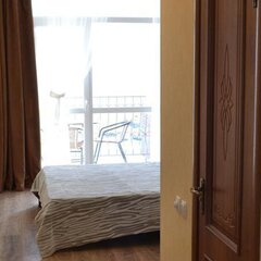 Отель Лазурный Батилиман, Крым