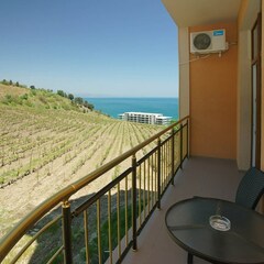 Гостевой дом Вилла Аннигора, Алушта, Крым